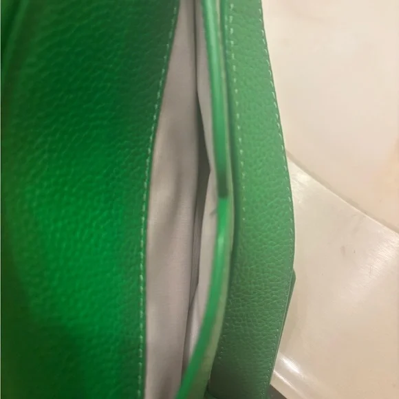 Kate Spade Pebble Leather Astrid Medium Camera Bag Green Jay - Picture 2 of 12